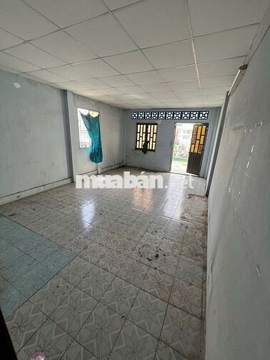 Bán nhà mặt tiền đường Nguyễn Biểu, Quận 5, 4 lầu, 77m2, giá 28,2 tỷ