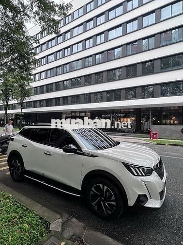 Peugeot 2008 2022 GT Line 1.2 AT - 64000 km