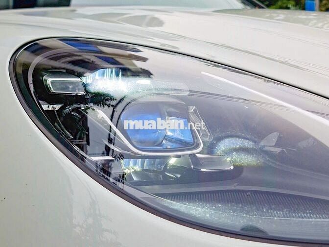 Thương hiệu Xe Siêu Sang Porsche Macan full option