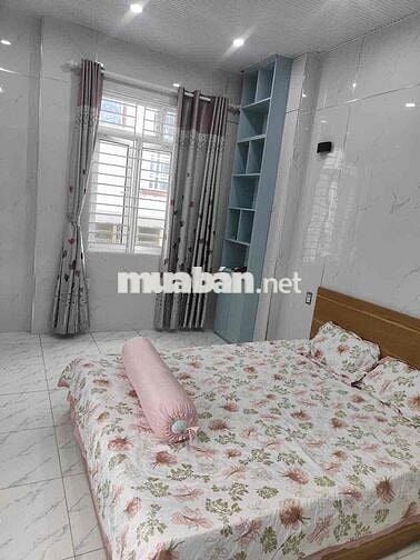 Cho thuê nhà 3 tầng kiệt NGUYỄN HOÀNG- FULL NỘI THẤT 3pn, 2wc, phòng t