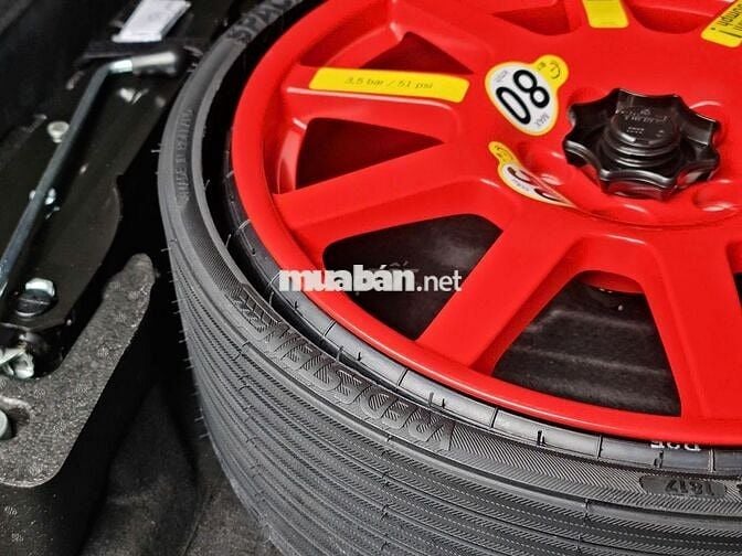 Thương hiệu Xe Siêu Sang Porsche Macan full option