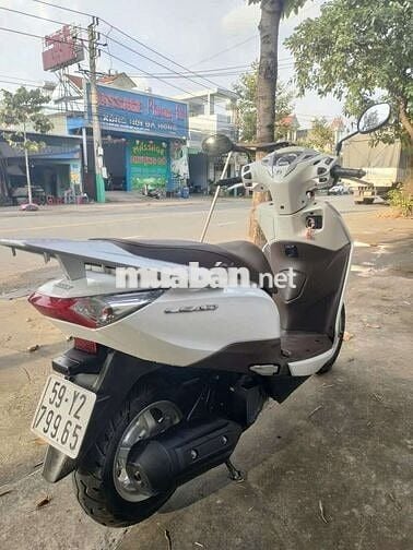 Lead biển TP xe đẹp máy rin êm