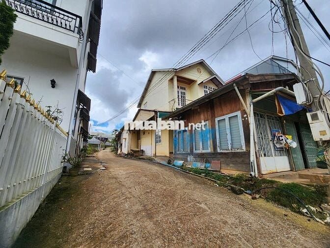 CHO THUÊ NHÀ HAI TẦNG GẦN TRƯỜNG HỌC PHƯỚC THÀNH P7 ĐÀ LAT