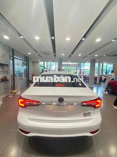 MG5 MT Chiếc   sedan hạng C giá tốt mà chất lượng