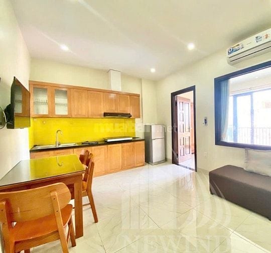 Giảm 3 tỷ Cần Bán nhà mặt tiền đường Số cách Lâm Văn Bềnh 40m 7 lầu 