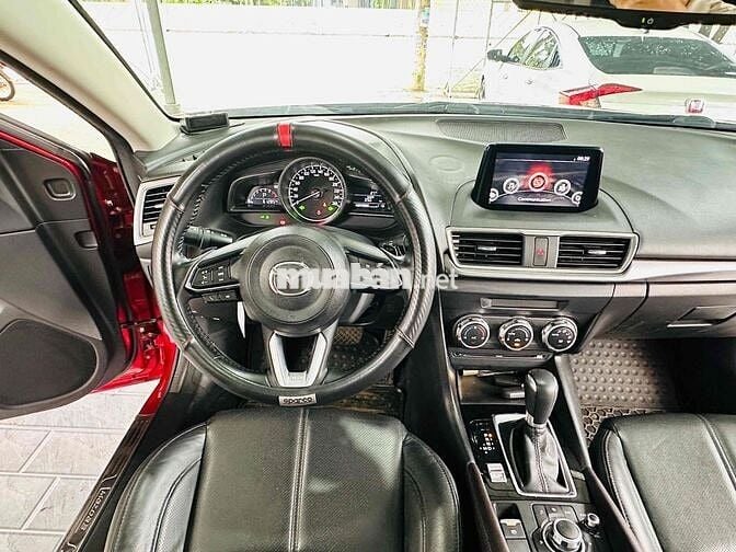 Mazda 3 1.5 2019 Đỏ Pha Lê