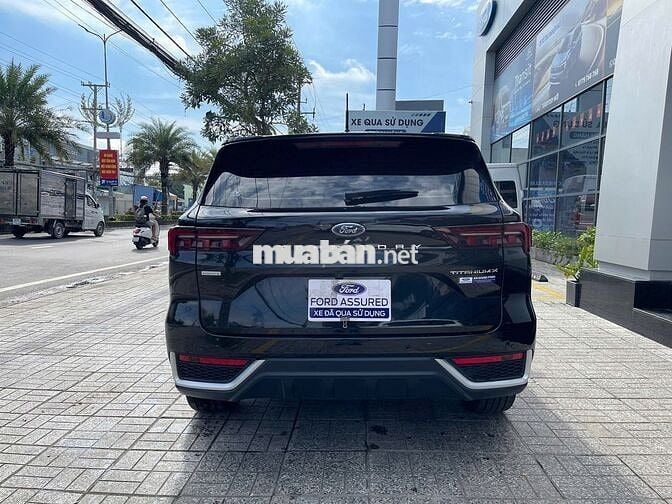 Territory 2024 Titanium X 1.5 AT, NH 70% LS Ưu Đãi