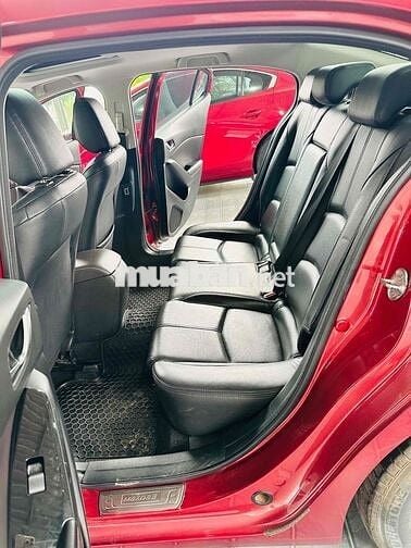 Mazda 3 1.5 2019 Đỏ Pha Lê