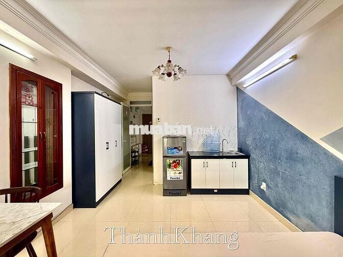 Cho Thuê Căn Hộ Cửa Sổ Full NT Rộng 25m2 Ngay Cầu Vượt 3 Tháng 2 Q10