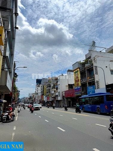 BÁN NHÀ MẶT TIỀN : 177 PHAN ĐÌNH PHÙNG - P. 17 - Q. PHÚ NHUẬN - TPHCM.