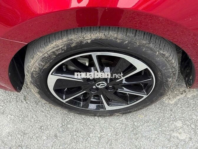 Cần Bán Gấp Mazda 2 2024 Sport Luxury - 4000 km