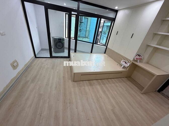 Bóc tem. CCMN Cao cấp full đồ. Máy giặt, ban công tại Nguyễn Ngọc Vũ