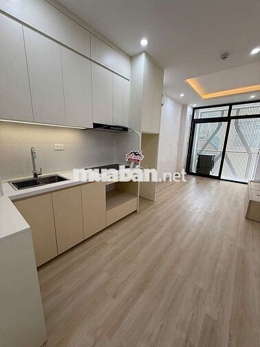 Bóc tem. CCMN Cao cấp full đồ. Máy giặt, ban công tại Nguyễn Ngọc Vũ