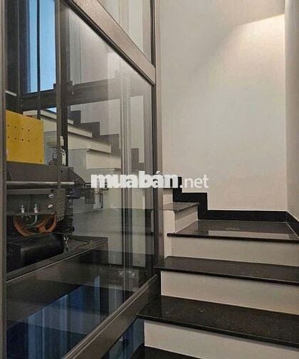 Cho Thuê Nhà Đường Nguyễn Văn Thương, Bình Thạnh - THANG MÁY / NHÀ ĐẸP