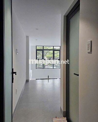 Cho Thuê Nhà Đường Nguyễn Văn Thương, Bình Thạnh - THANG MÁY / NHÀ ĐẸP