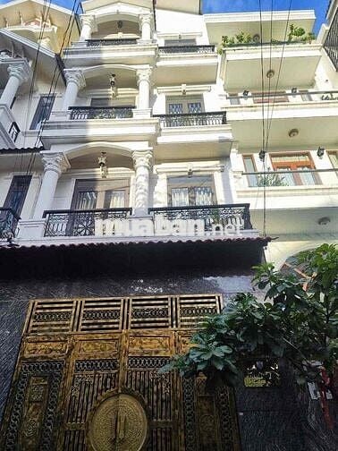 NHÀ 3 LẦU 5PN 4WC FULL NỘI THẤT NGAY NGÃ TƯ HIỆP BÌNH PHƯỚC 15 TRIỆU