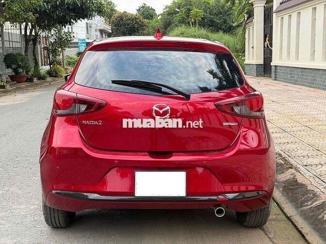 Cần Bán Gấp Mazda 2 2024 Sport Luxury - 4000 km