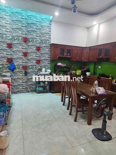 NHÀ 3 LẦU 5PN 4WC FULL NỘI THẤT NGAY NGÃ TƯ HIỆP BÌNH PHƯỚC 15 TRIỆU