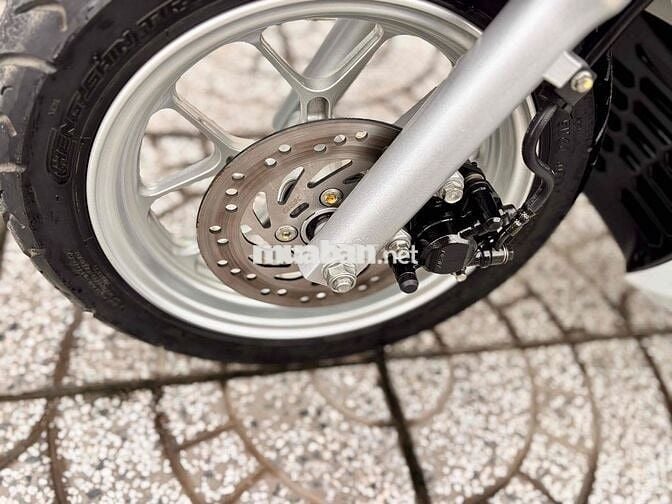 Lead 4val 2023,xe đi lướt odo 6700km,máy zin chất