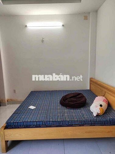 NHÀ 3 LẦU 5PN 4WC FULL NỘI THẤT NGAY NGÃ TƯ HIỆP BÌNH PHƯỚC 15 TRIỆU