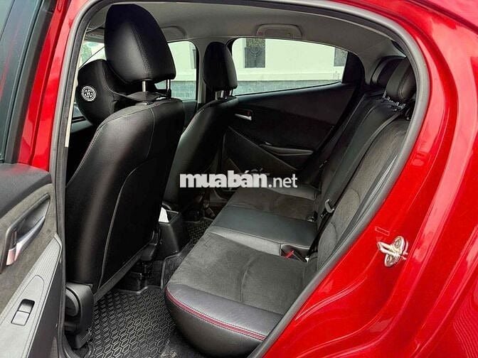 Cần Bán Gấp Mazda 2 2024 Sport Luxury - 4000 km