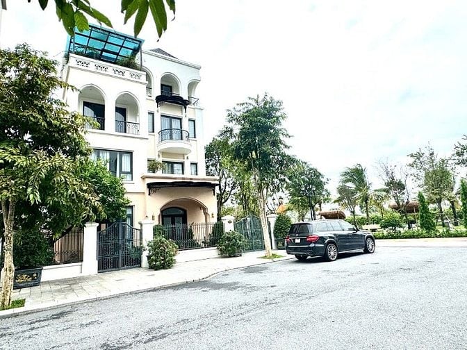 Bán Biệt Thự Vin 2,KT 15X14m  Cọ Xanh, Căn góc Đơn lập, Víp Nhất Dự án