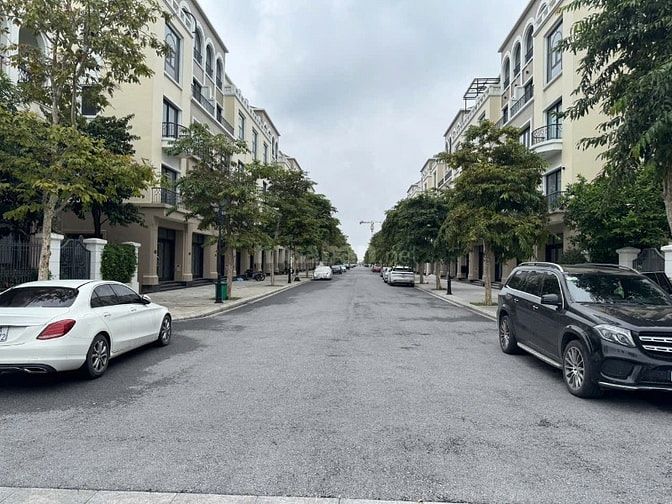 Bán Biệt Thự Vin 2,KT 15X14m  Cọ Xanh, Căn góc Đơn lập, Víp Nhất Dự án