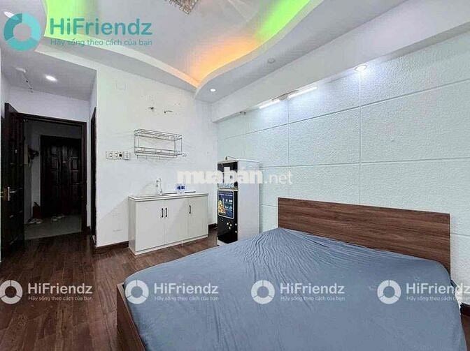 Ngay Phan Xích Long • Studio Bancol • Giáp Quận 1 - Bình Thạnh