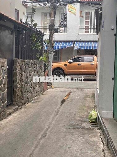 BÁN NHÀ NGUYỄN SƠN, 1 CĂN RA MẶT TIỀN, HẺM BÁN TẢI VÀO ĐƯỢC, 33M VUÔNG