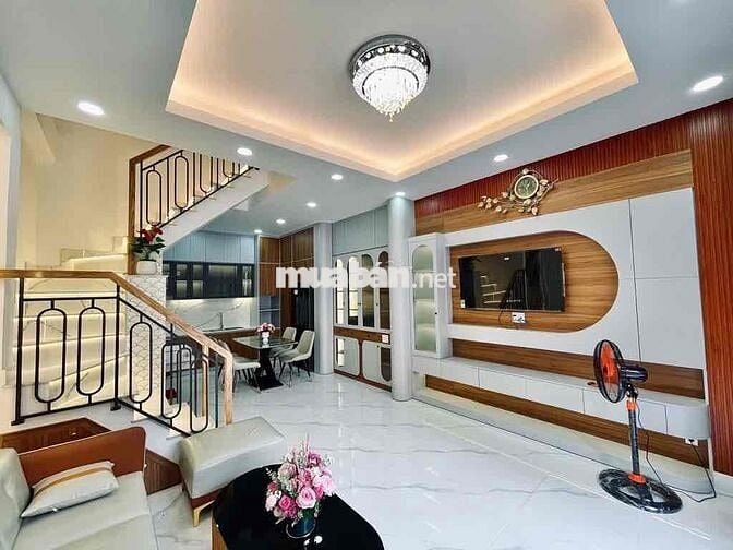 Nhà đẹp ngang khủng - HXH, full nội thất Quang Trung, nhỉnh 6 tỷ