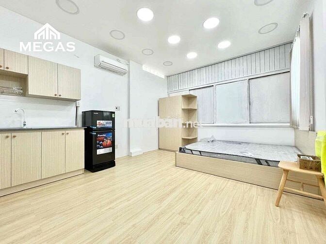 CĂN HỘ STUDIO CỬA SỔ TRỜI - THANG MÁY - SAU LƯNG CHỢ BẾN THÀNH, QUẬN 1