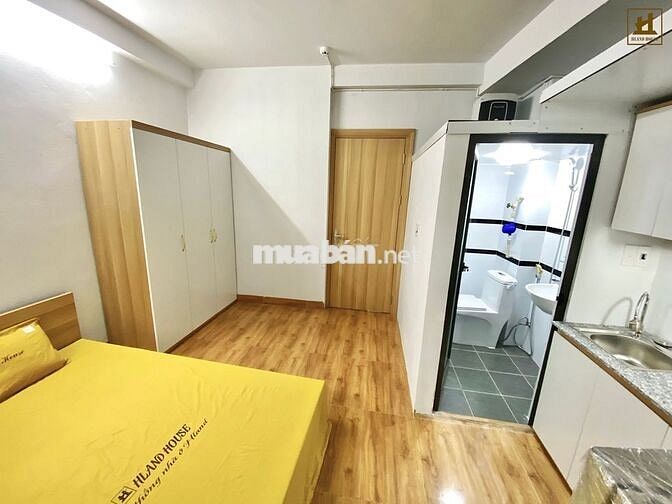 CUỐI ĐƯỜNG NGUYỄN KHUYẾN - STUDIO FULL NỘI THẤT - NGAY GẦN HỒ VĂN QUÁN