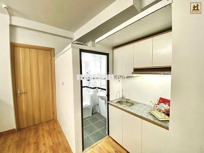 CUỐI ĐƯỜNG NGUYỄN KHUYẾN - STUDIO FULL NỘI THẤT - NGAY GẦN HỒ VĂN QUÁN