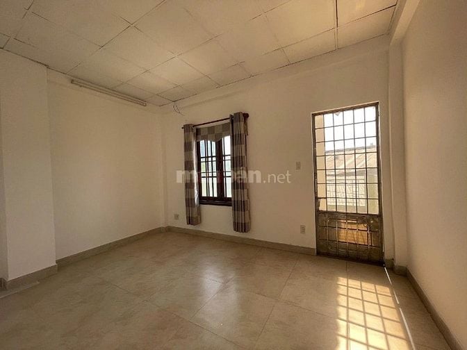 BÁN NHÀ DIỆN TÍCH KHỦNG VỊ TRÍ SIÊU ĐẸP QUẬN 12 NGAY CC PICITY TX 13