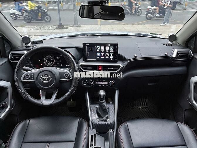 TOYOTA RAIZE 1.0 TURBO 2021 XE GIA ĐÌNH LƯỚT 1 CHỦ