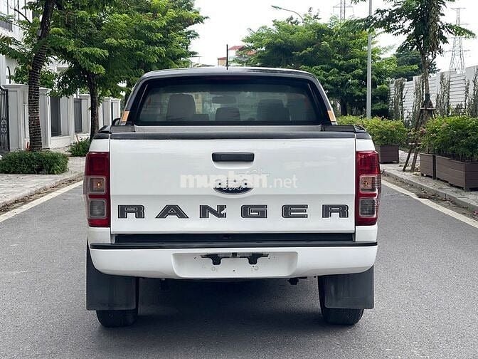 Mình bán xe bán tải Ford Ranger XLS 4x2  AT 2020