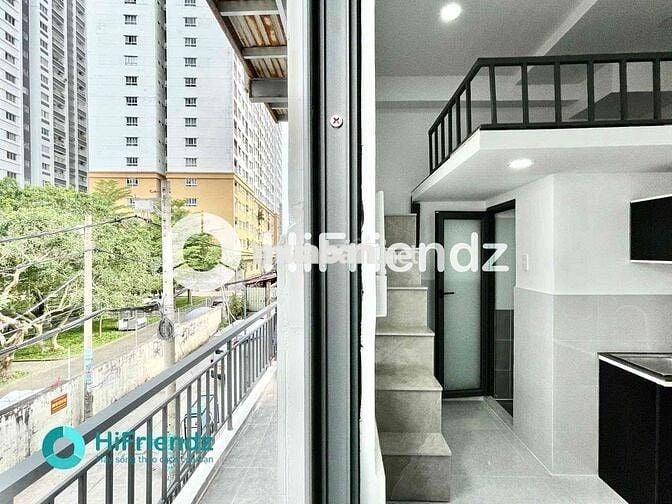 DUPLEX BAN CÔNG FULL NỘI THẤT GẦN ĐẦM SEN GẦN ĐẠI HỌC BÁCH KHOA