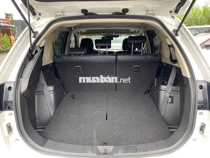Mitsu Outlander Pre trắng, SX 23, ĐK 24- 14,000 km