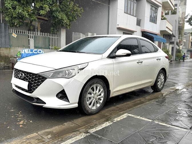 Hyundai Accent 2022 - 58000 km