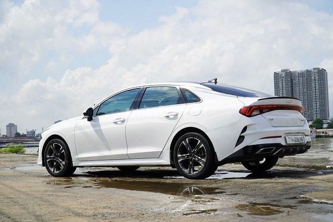 Chuyên Cho Thuê Xe Tự Lái - Royal Car