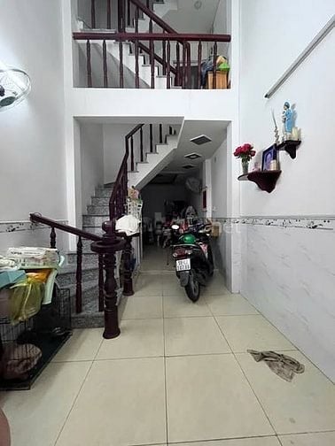 4,98 Tỷ Nhà DBT 3 tầng đúc 3pn lớn hẻm rộng ba gác Sổ Hồng Riêng 