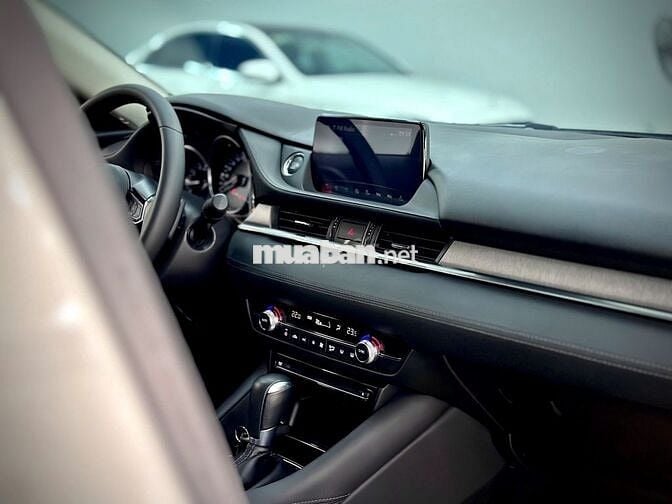 Mazda 6 sx 2022 Luxury 2.0 AT - 50,000 km cọp.