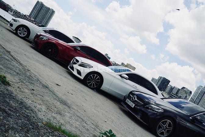 Chuyên Cho Thuê Xe Tự Lái - Royal Car