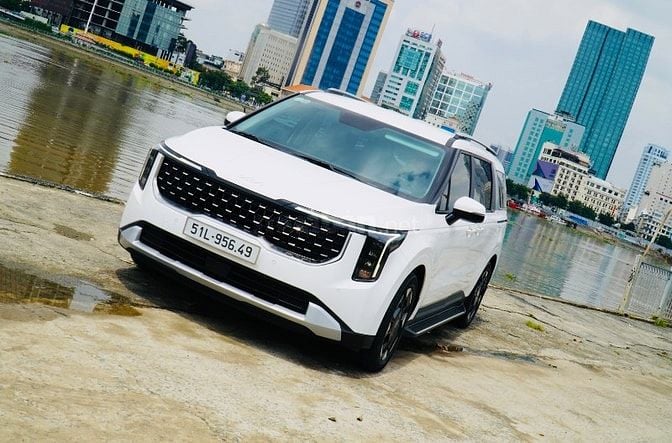 Chuyên Cho Thuê Xe Tự Lái - Royal Car