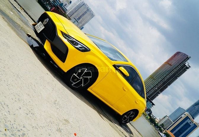 Chuyên Cho Thuê Xe Tự Lái - Royal Car