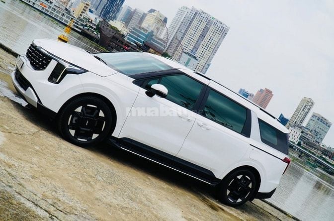 Chuyên Cho Thuê Xe Tự Lái - Royal Car