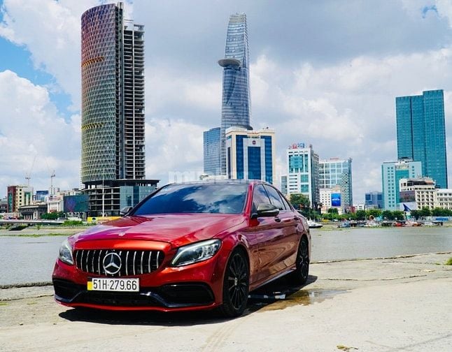 Chuyên Cho Thuê Xe Tự Lái - Royal Car