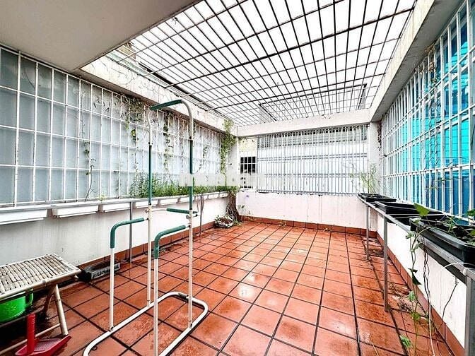 NHÀ NGUYÊN CĂN Ở HOẶC KINH DOANH QUẬN 7