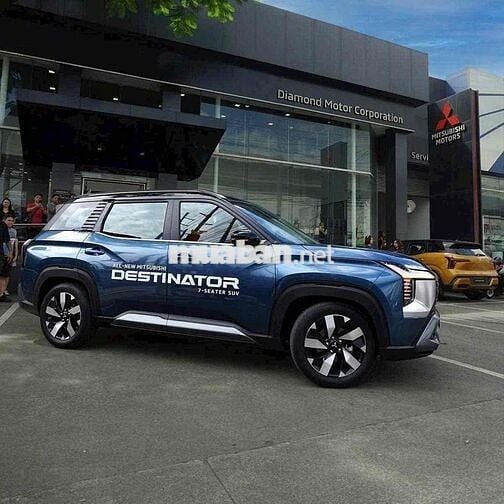 Mitsubishi Destinator