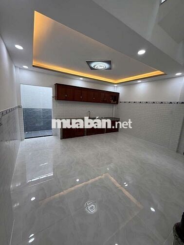 Nhà 5x18 đúc 1 trệt 1 lửng 1 lầu đường nhựa 6m1 / Nguyễn thị thảnh 40m